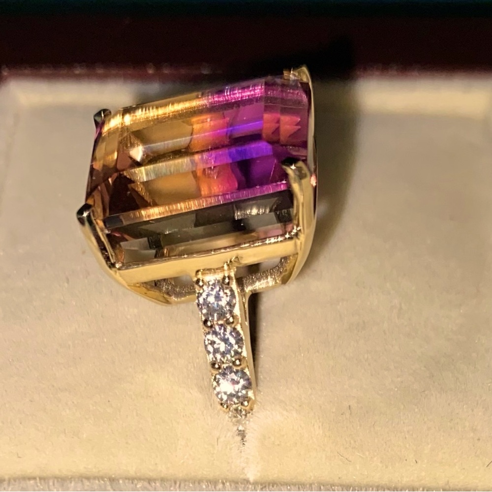 10K Yellow Gold, Ametrine, Moissanite Ring 4.80 Grams 10.60 ctw SIZE 8